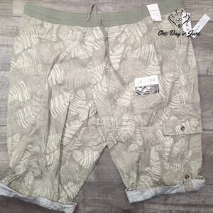 Dash Plus Size Suzanne Comfee Flex Knit Waist Capri Pants Size 3X